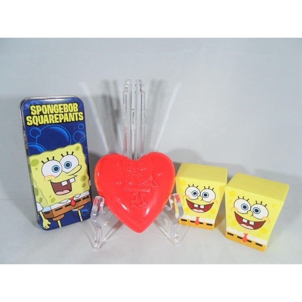 Spongebob Container Lot of 4 - metal plastic heart containers